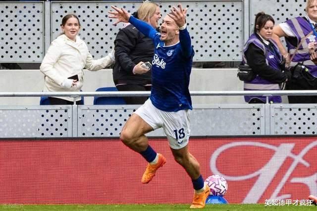 瑞典翻盘那不勒斯，格拉利什完成帽子戏法的简单介绍