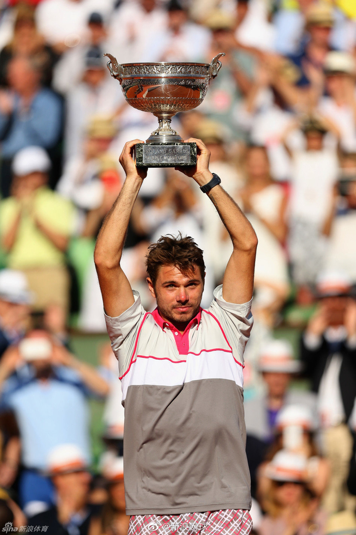 西班牙网球队逆转世界网球队，瓦林卡送出助攻