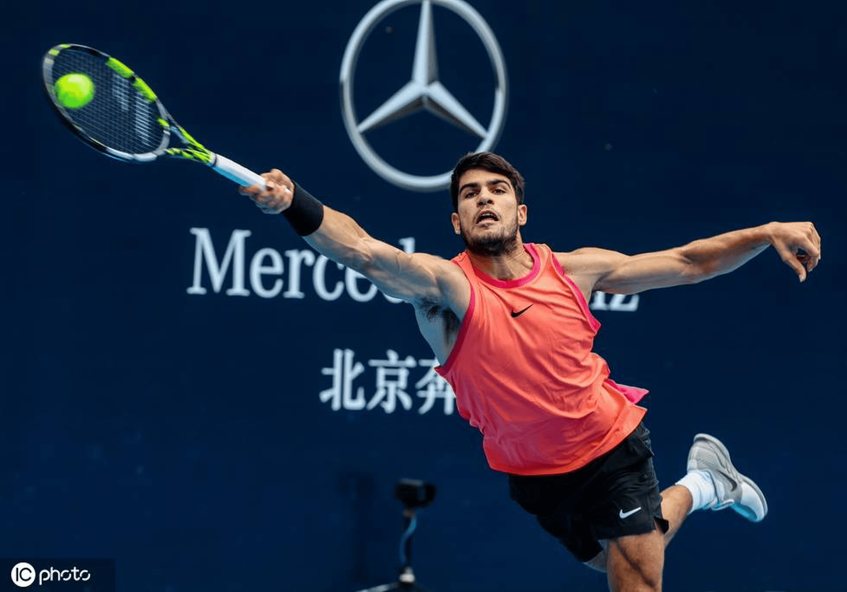 年终总决赛完胜联合杯，阿尔卡拉斯关键制胜