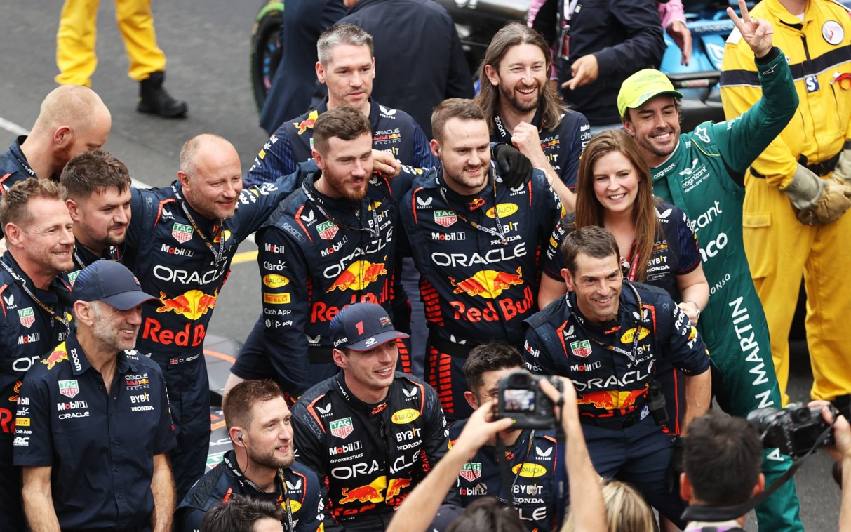 红牛二队碾压雷诺车队，阿隆索刷新纪录