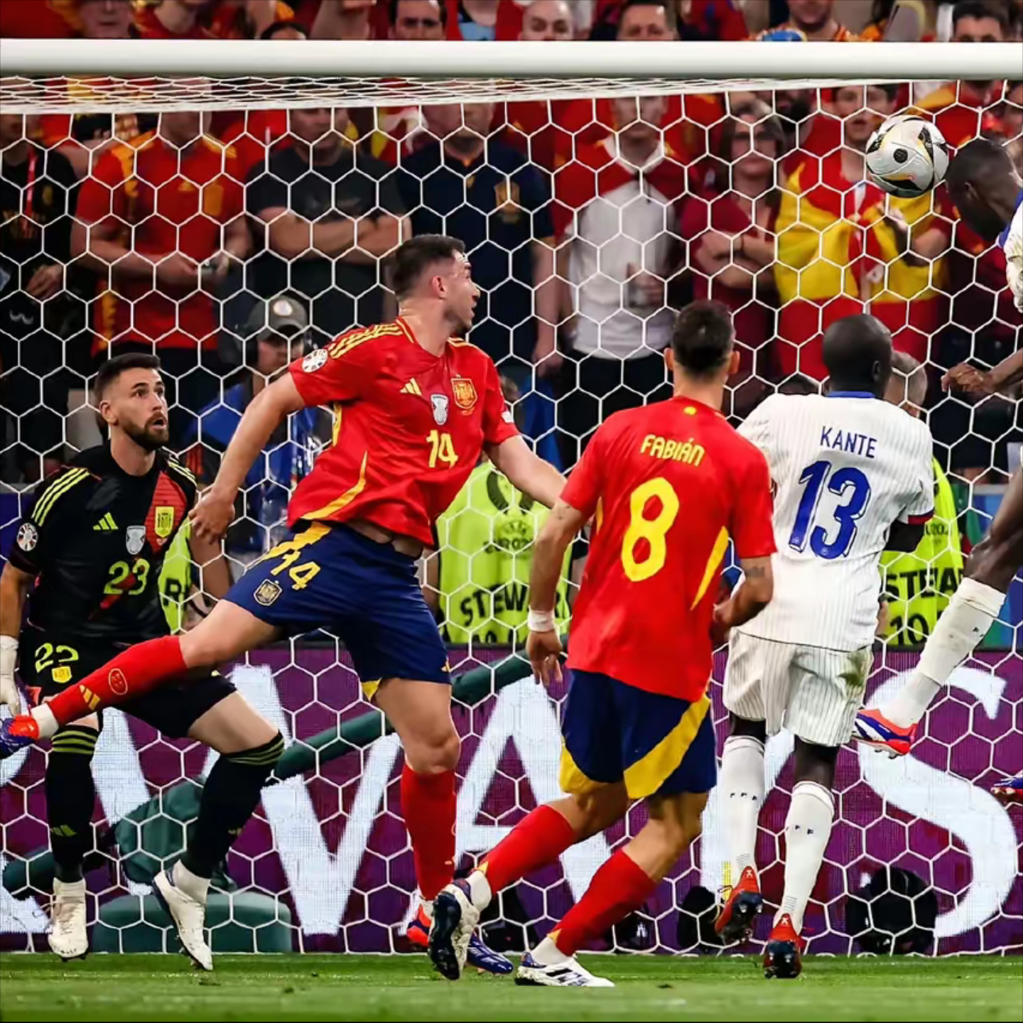 葡萄牙队绝杀法国队，马龙点燃赛场