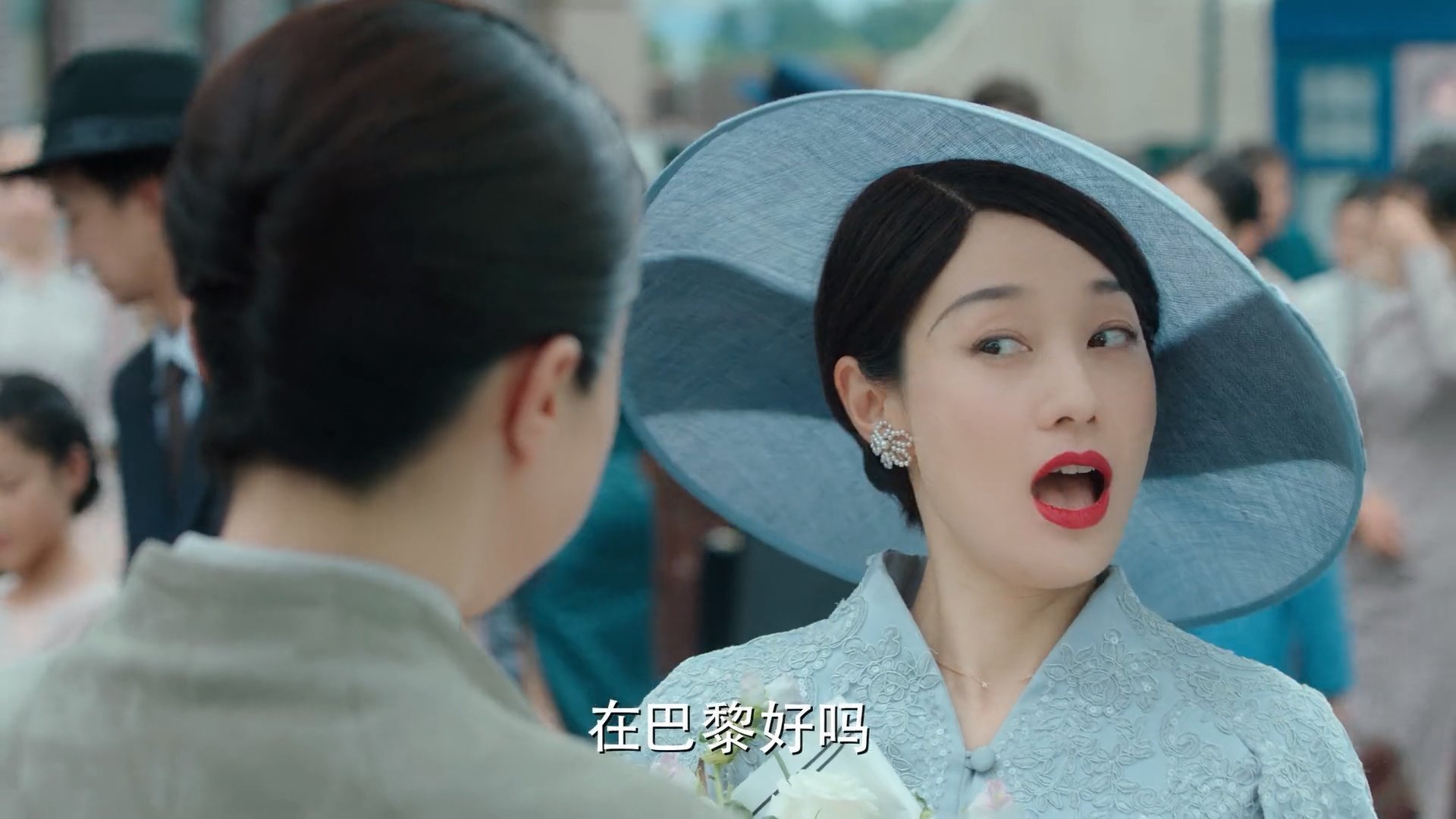 极速与逆袭,赛道轰鸣与球场咆哮的交响