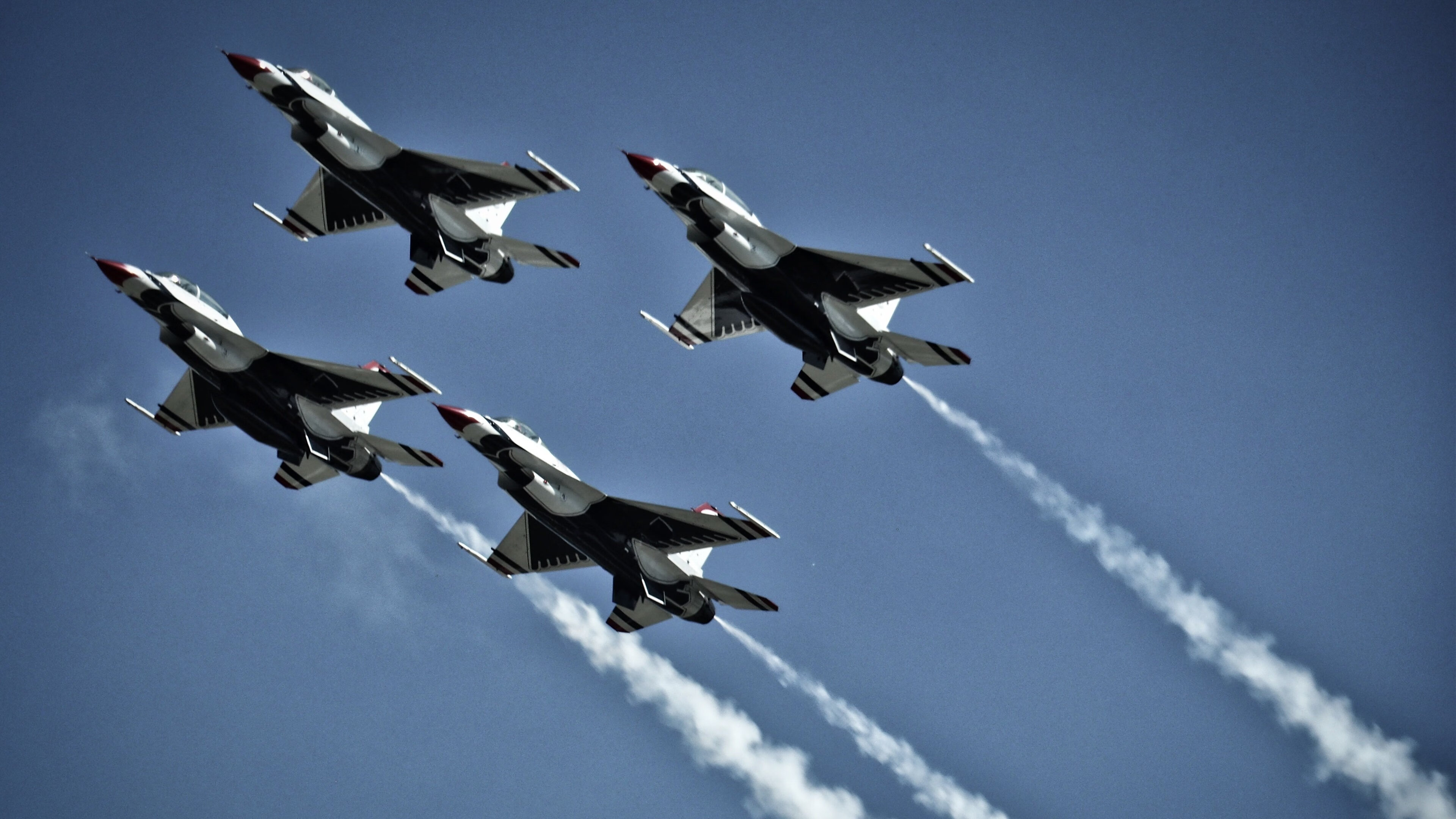 南美黑马掀翻传控王朝，孔德封神之夜，哥斯达黎加全面压制西班牙